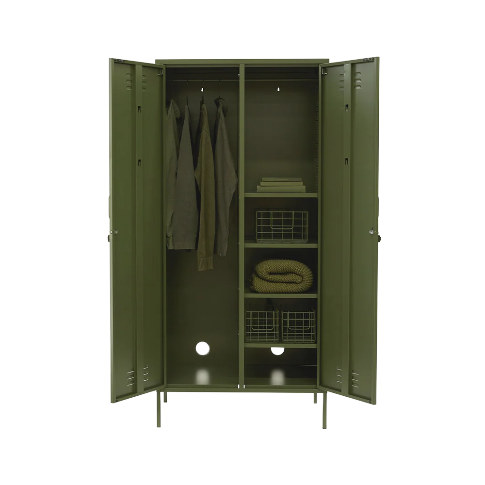 The Twinny Locker - Image 13