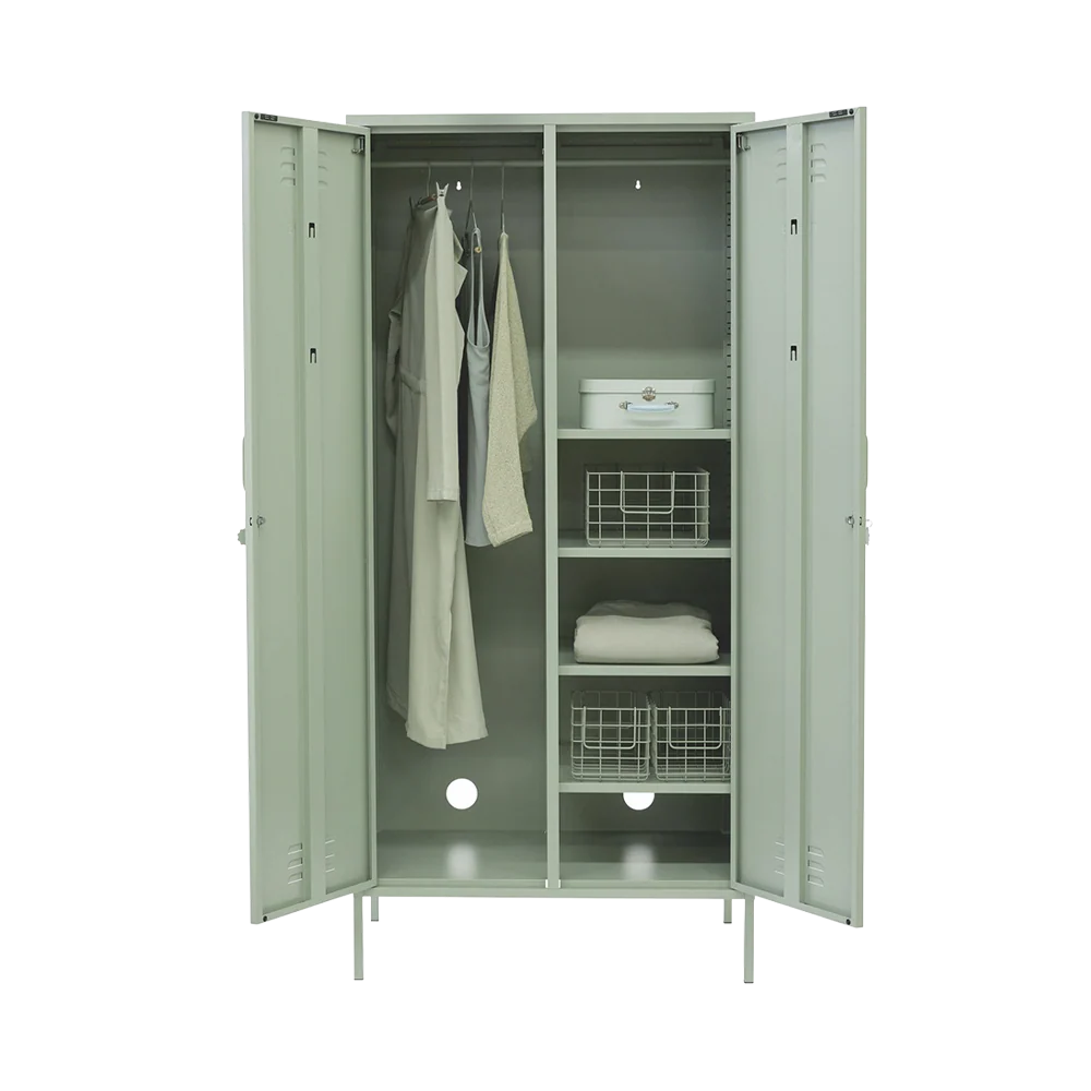 The Twinny Locker - Image 18