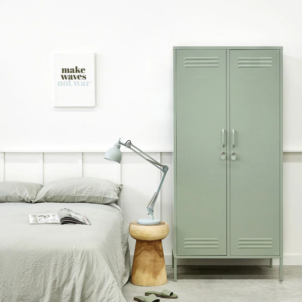The Twinny Locker - Image 19