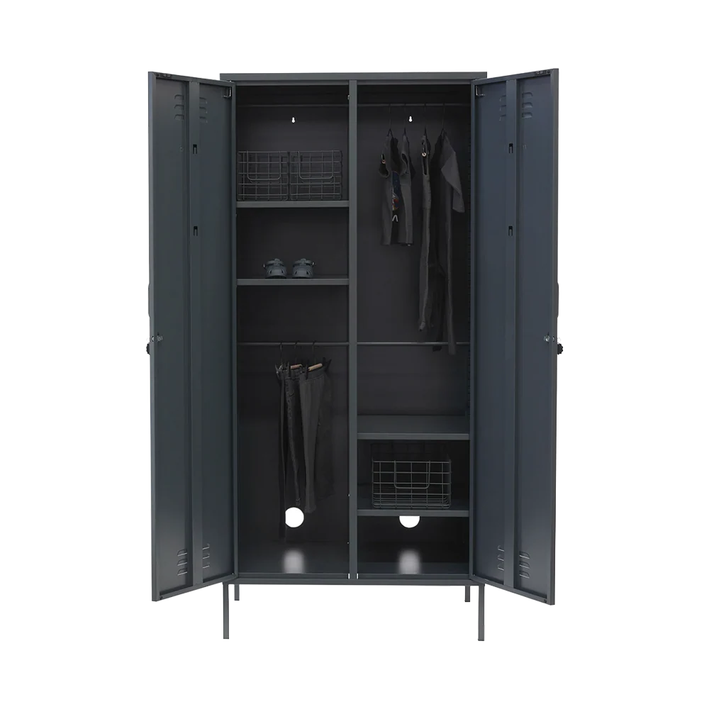 The Twinny Locker - Image 23