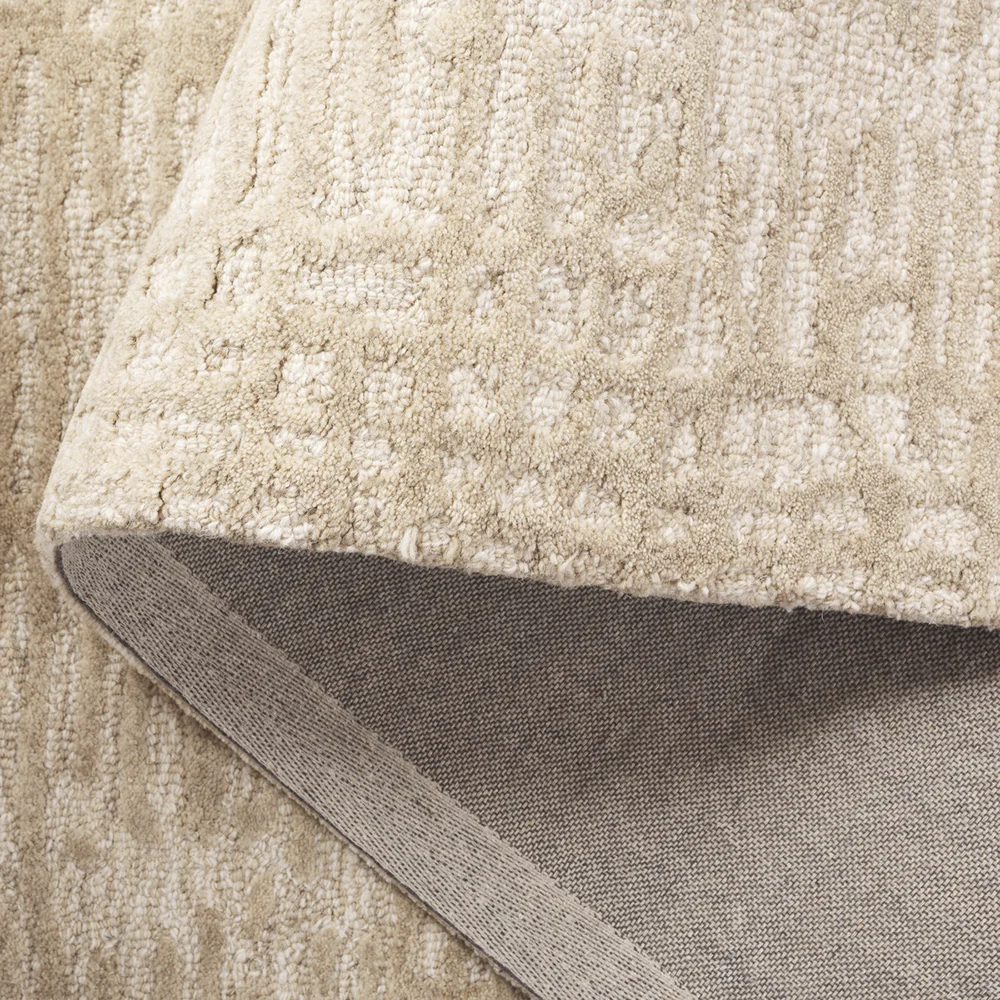 Tuft Beige Rug - Image 4